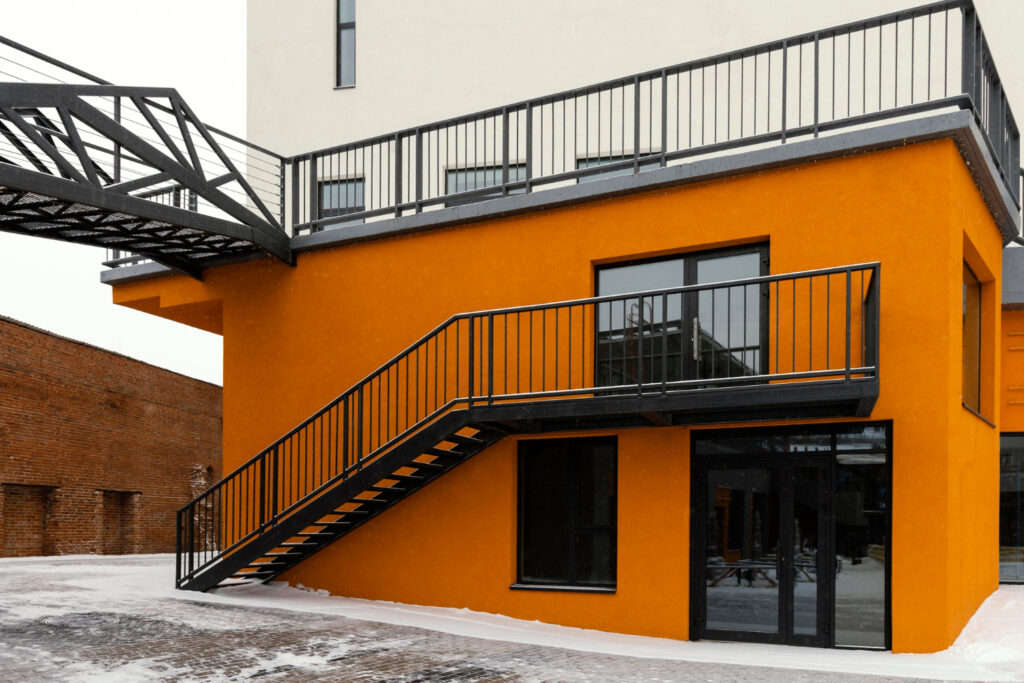24 Exterior House Painting Tips to Protect Your Cleveland Home from the Elements3 painters in Cleveland Heights Ohio